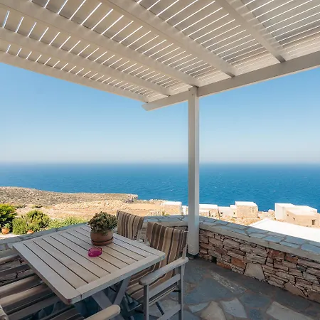 Loukia Apartamento *