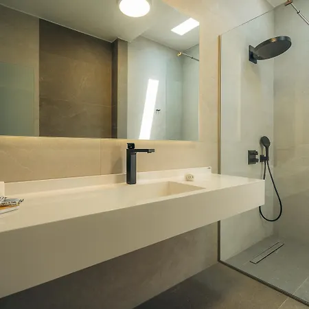 Loukia Apartman Artemónasz