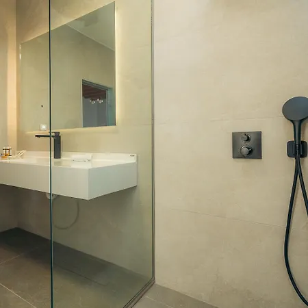 Loukia Apartman