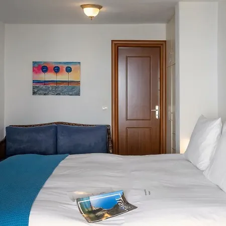 Loukia Apartman Artemónasz